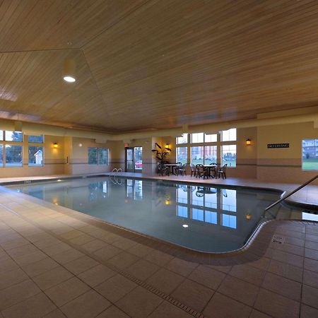 Country Inn & Suites By Radisson, Grand Forks, Nd Удобства фото